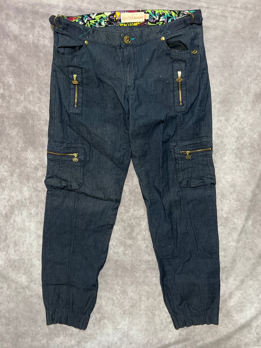 VINTAGE Y2K Women's Ecko Red Denim Cargo Pants with Gold Accents size 7/8